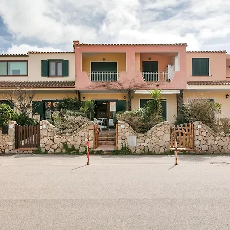 Borgo Dei Fiori 7 *