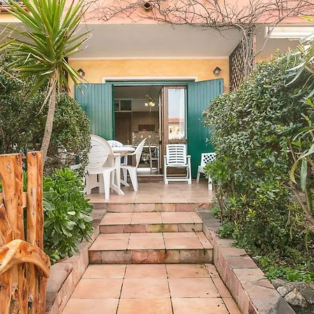 Apartment Borgo Dei Fiori 7 *